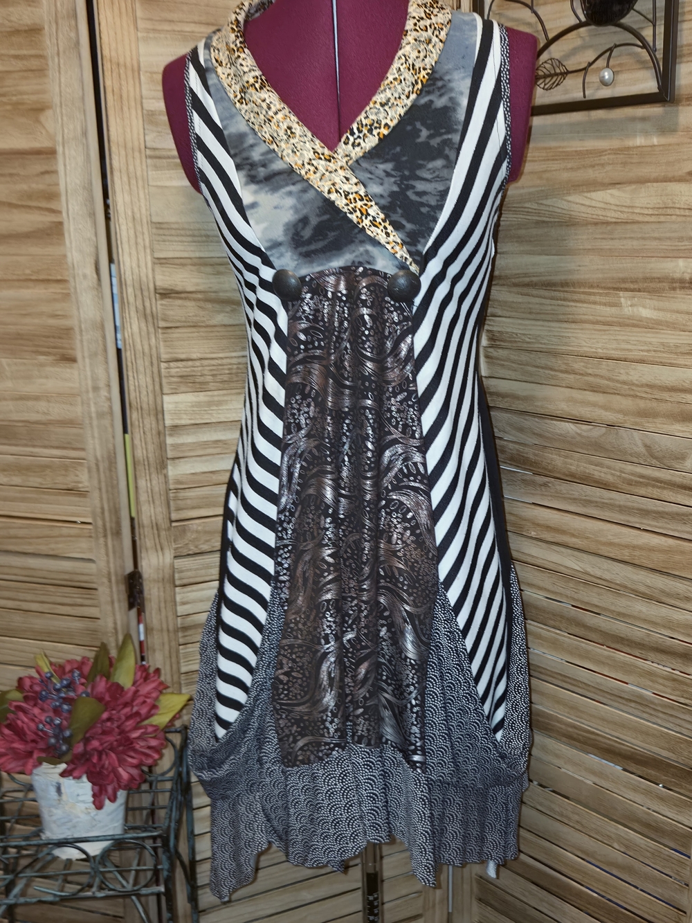 Mixed-Print Sleeveless Black & White Mini Dress with Leopard Trim